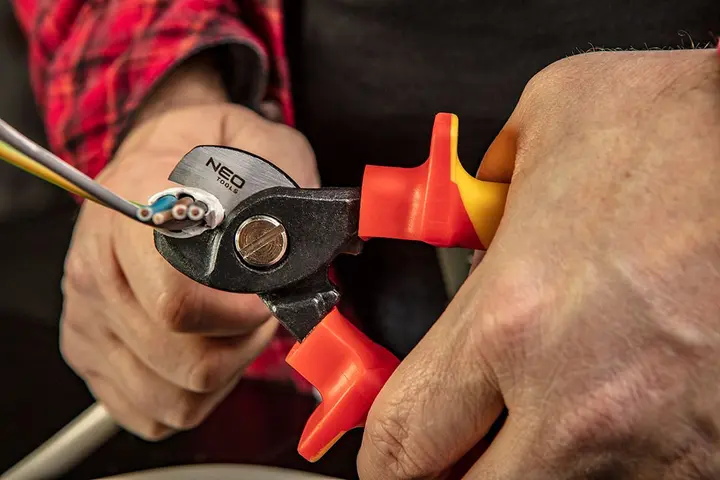 Kablo kesme pensesi 160 mm 1000V, CrV, parlatılmış