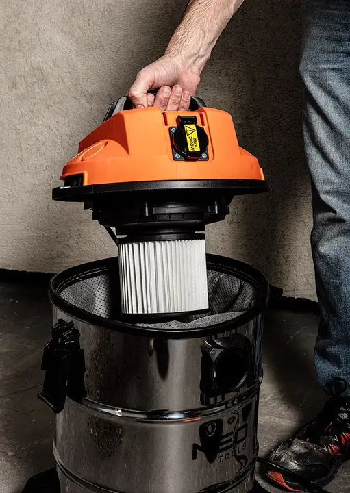 Endüstriyel elektrikli süpürge 1400W, 30 L hazne