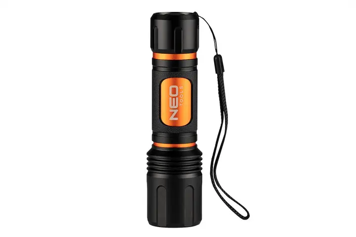 Pilli el feneri 6 x AA 1500 lm CREE XHP50.2 LED